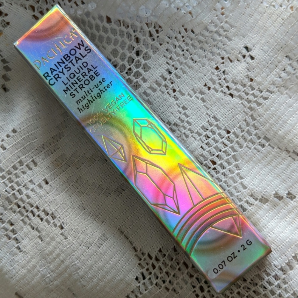 Pacifica strobe highlight in unicorn